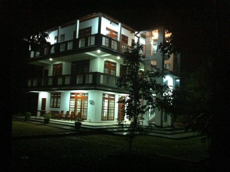 Gem Field Rest Bed and Breakfast Ratnapura Εξωτερικό φωτογραφία