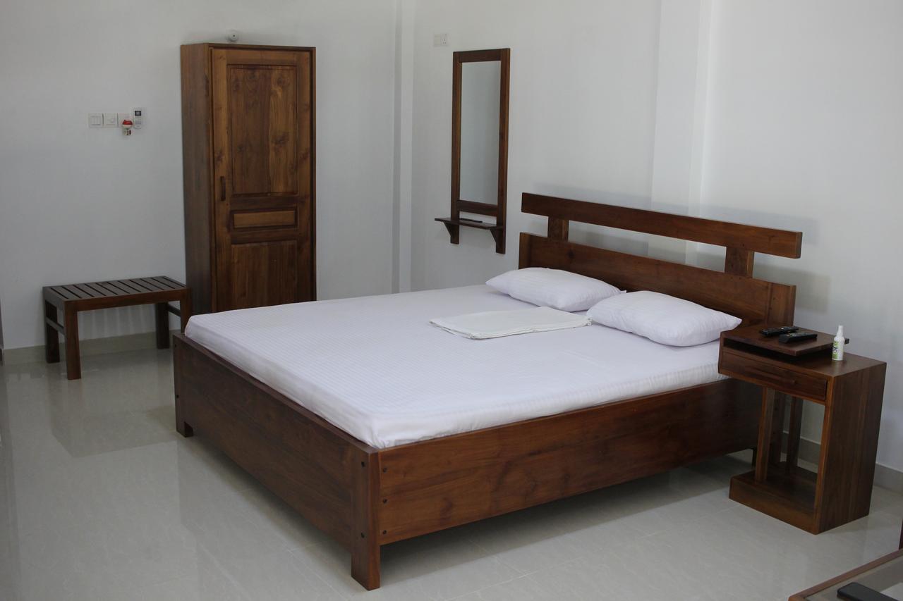 Gem Field Rest Bed and Breakfast Ratnapura Εξωτερικό φωτογραφία